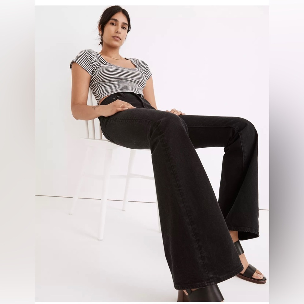 The Perfect Vintage Flare Jean in Sherborn Wash